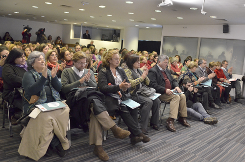 Auditorio en sala de Prensa de Presidencia