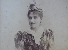 Enriqueta Compte y Riqué a los 23 años